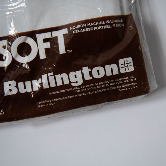 Twin Fitted Sheet | Vintage Burlington Lustersoft Daisy Spray *PLZ READ* - Picture 4 of 8